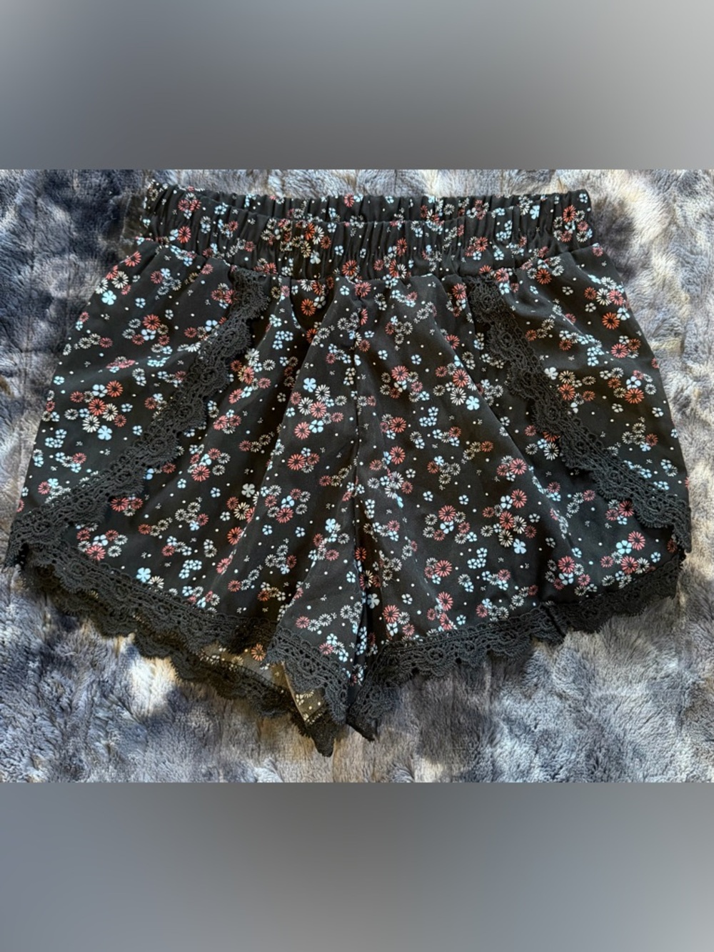 Black Floral Lace Trim Soft Shorts